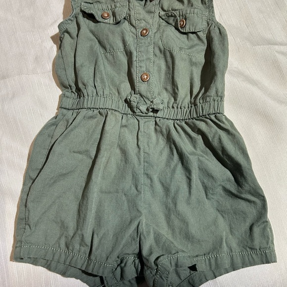 Army Green baby romper size 6-12 months shorts summer clothes - Picture 6 of 8